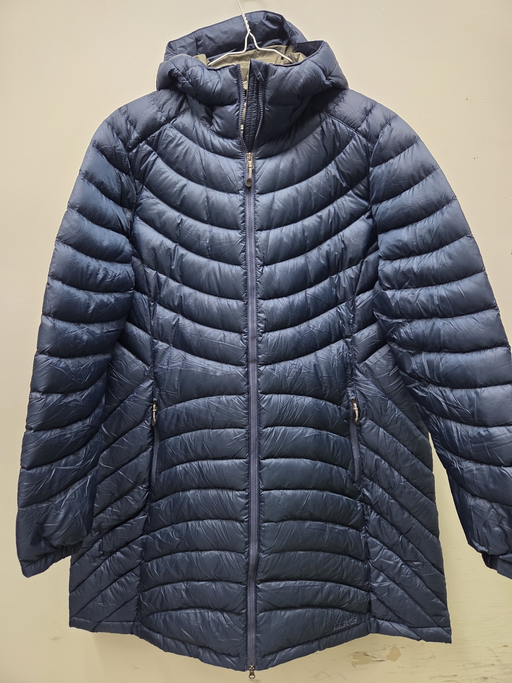 L.L. Bean Ultralight 850 Down Hooded Coat Three Quarter Length Blue Sz. 1X